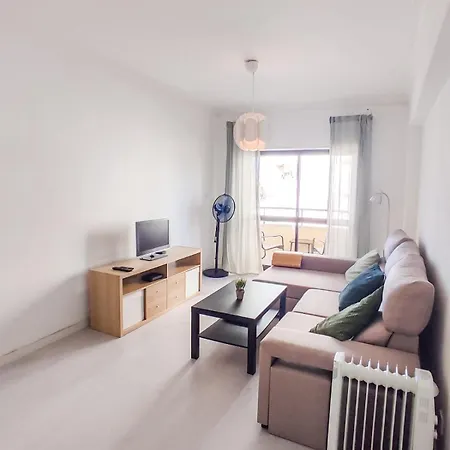 Surfers Corner Apartament *